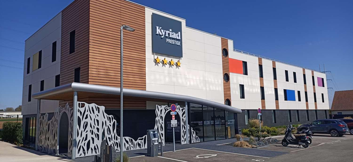 Kyriad Prestige Amiens Poulainville - Hotel And Spa Exterior foto