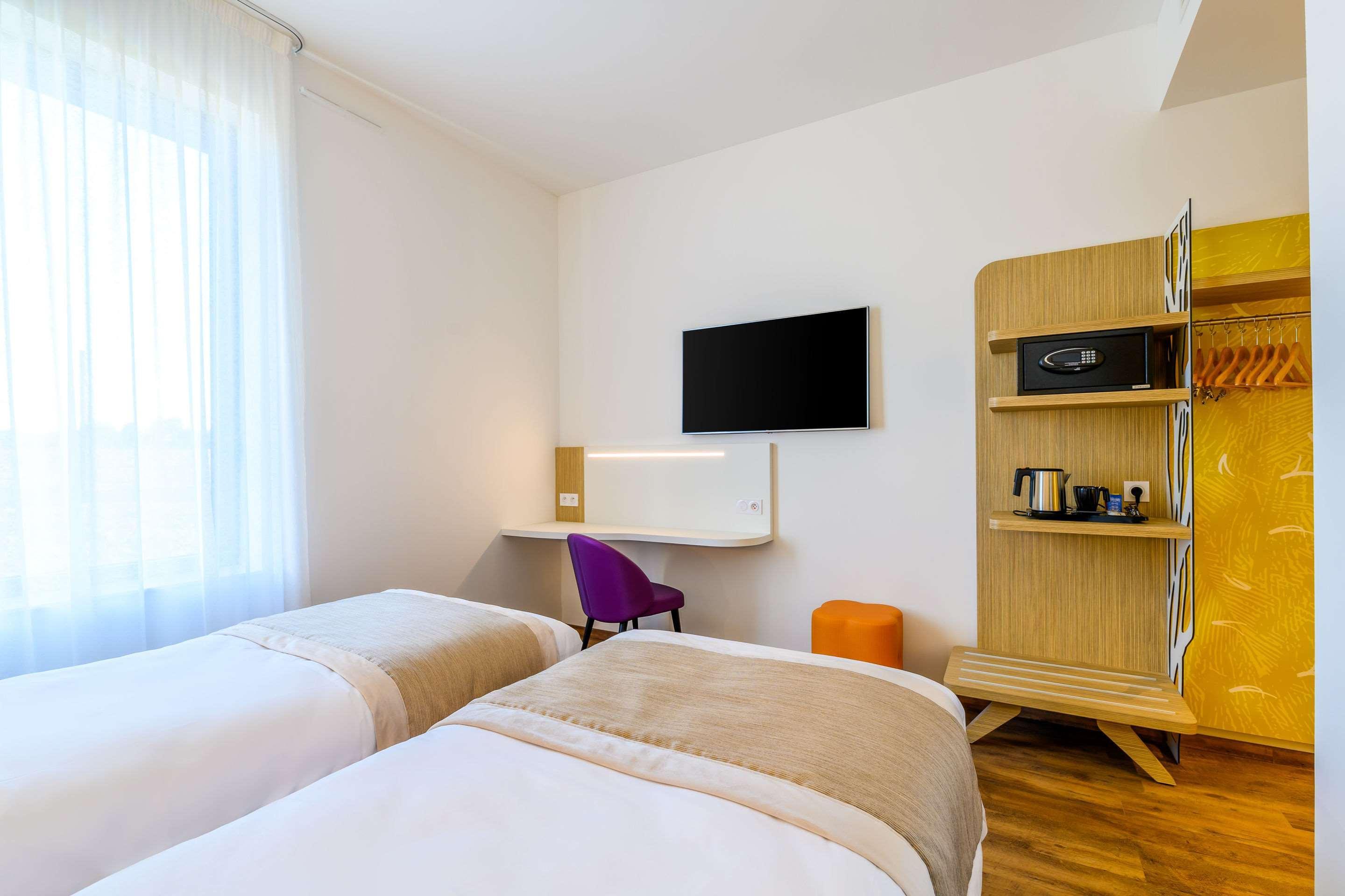 Kyriad Prestige Amiens Poulainville - Hotel And Spa Exterior foto