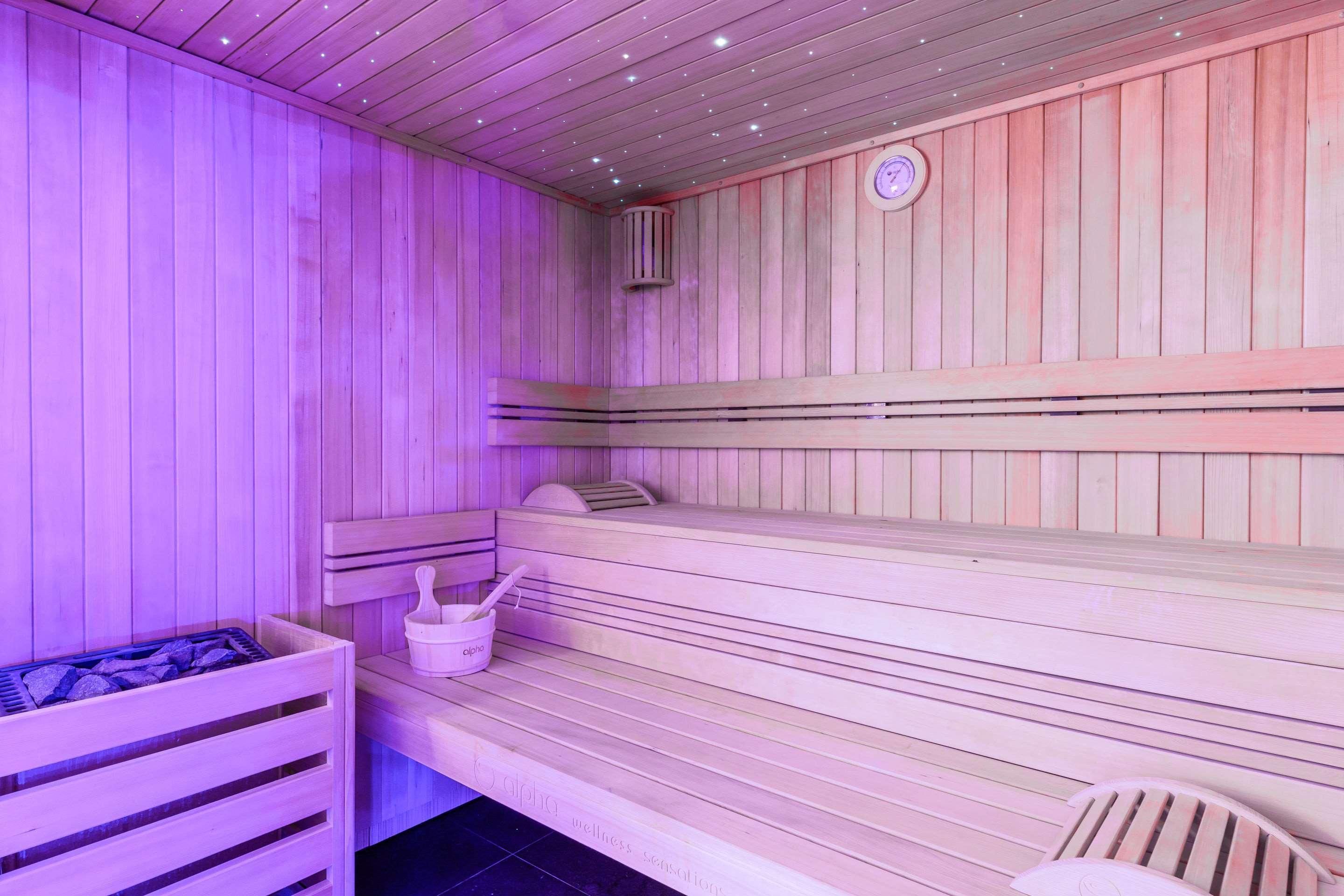 Kyriad Prestige Amiens Poulainville - Hotel And Spa Exterior foto